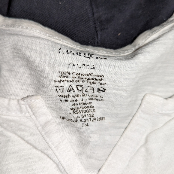 Black and White T-shirts bundle - Picture 5 of 11